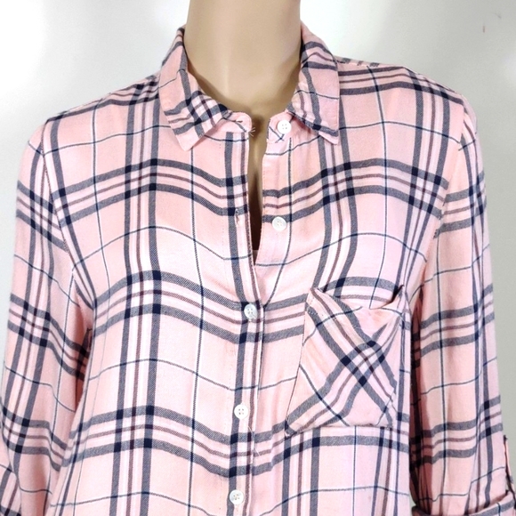 Charlotte Russe Large light pink button down blouse with lace trim on ba… - Picture 3 of 10